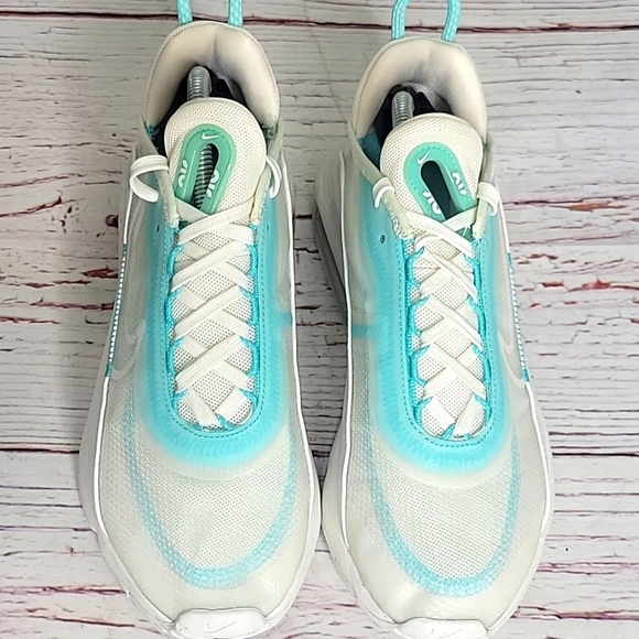 Nike Air Max 2090's White and Mint Green Women's Size 7 - Picture 6 of 15